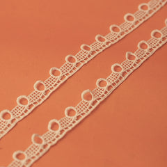 Chantilly Milky Lace (CH#107)