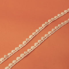 Chantilly Milky Lace (CH#119)